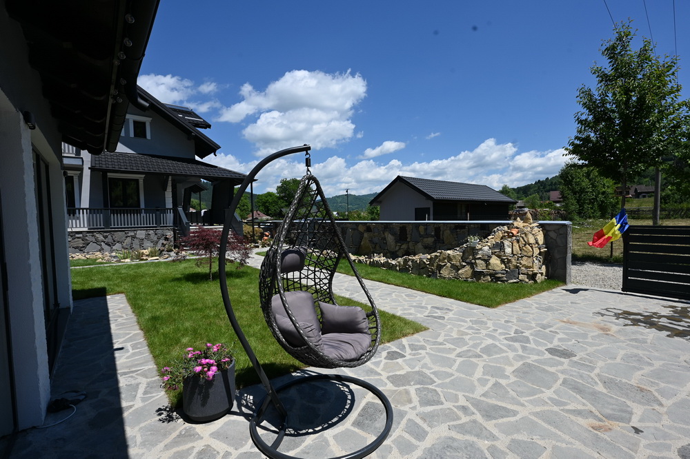 Pensiunea Melovic Retreat